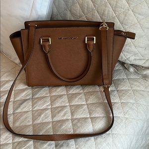 Michael Kors bag. Gently used.